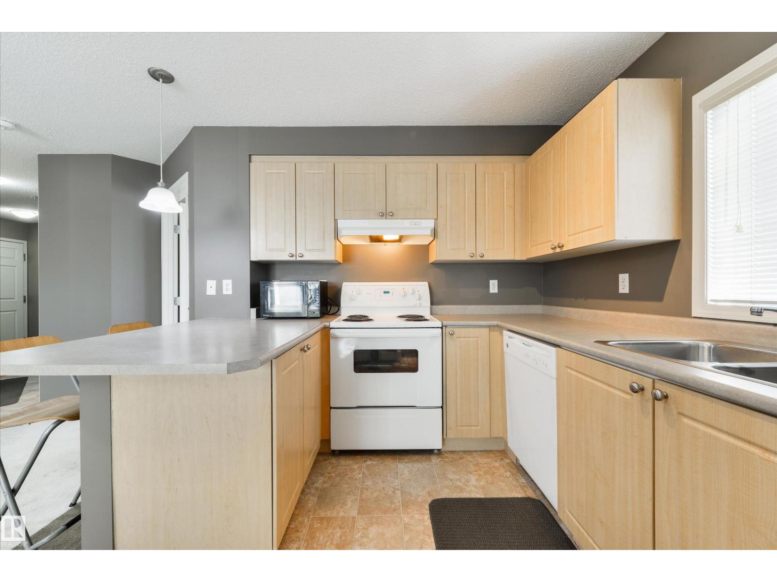#202 622 MCALLISTER LO SW - Image 9