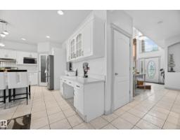 979 Hollingsworth Bn Nw, Edmonton, AB T6R3G7 Photo 37