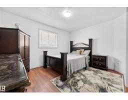 979 Hollingsworth Bn Nw, Edmonton, AB T6R3G7 Photo 52