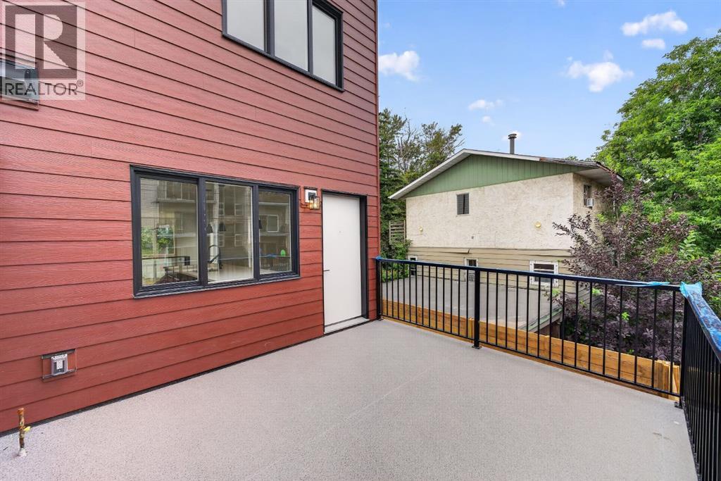 2024 12 Avenue SW - 40