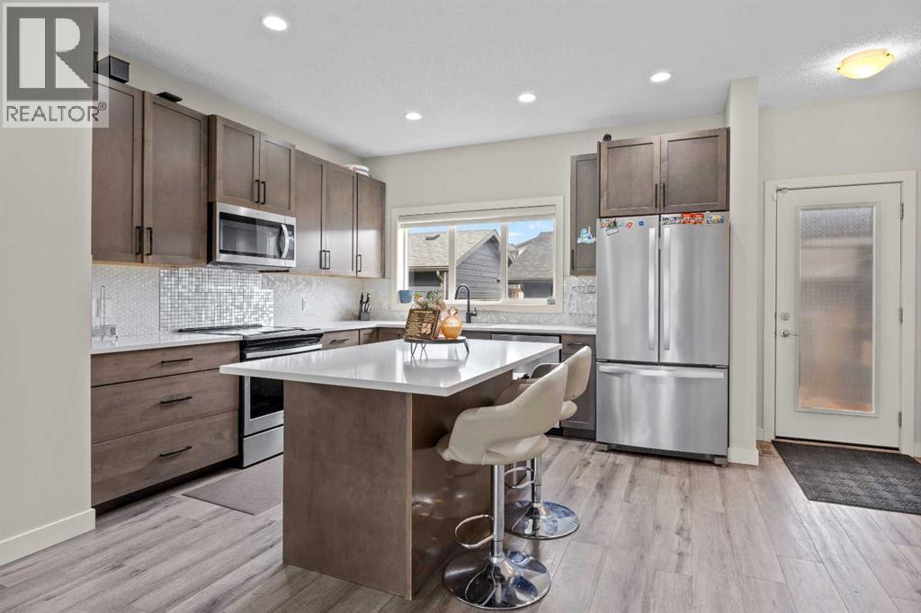867 Walgrove Boulevard Southeast - Photo 10