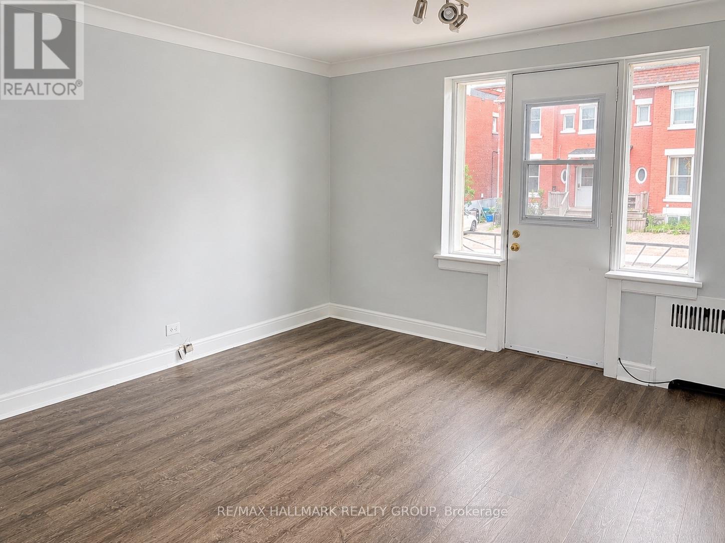 3 Bed, 1 Bath House for Rent in Ottawa – 2 – 20 LOWER CHARLOTTE STREET, Ottawa – MLS# X13654924 - Image 6
