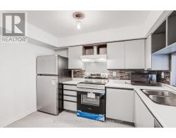 912 - 4 Park Vista Drive, Toronto, ON M4B3M8 Photo 15