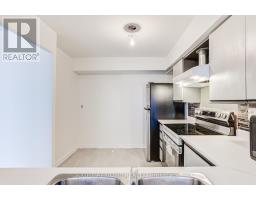 912 - 4 Park Vista Drive, Toronto, ON M4B3M8 Photo 16