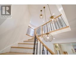 1360 Old English Lane, Oakville, ON L6M2P8 Photo 26