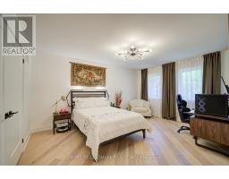 1360 Old English Lane, Oakville, ON L6M2P8 Photo 41