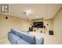 1360 Old English Lane, Oakville, ON L6M2P8 Photo 45