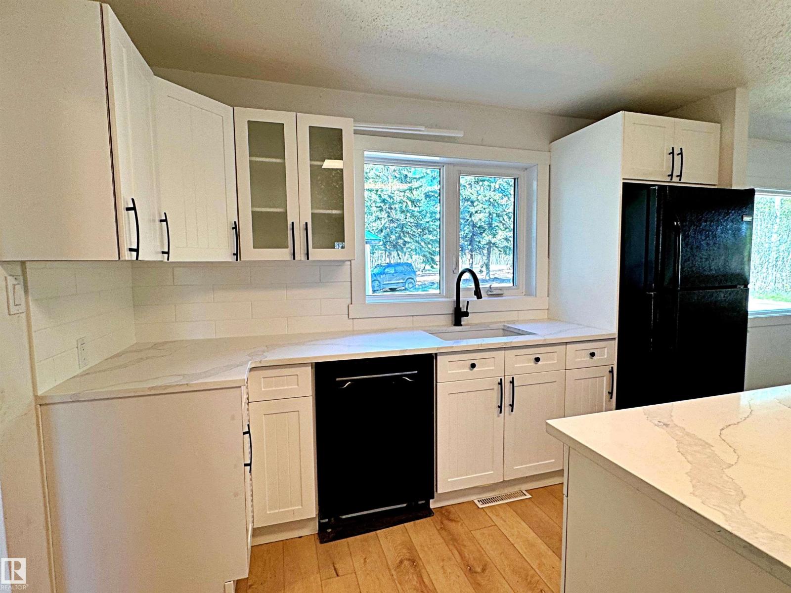 620076B HWY 661 - 7