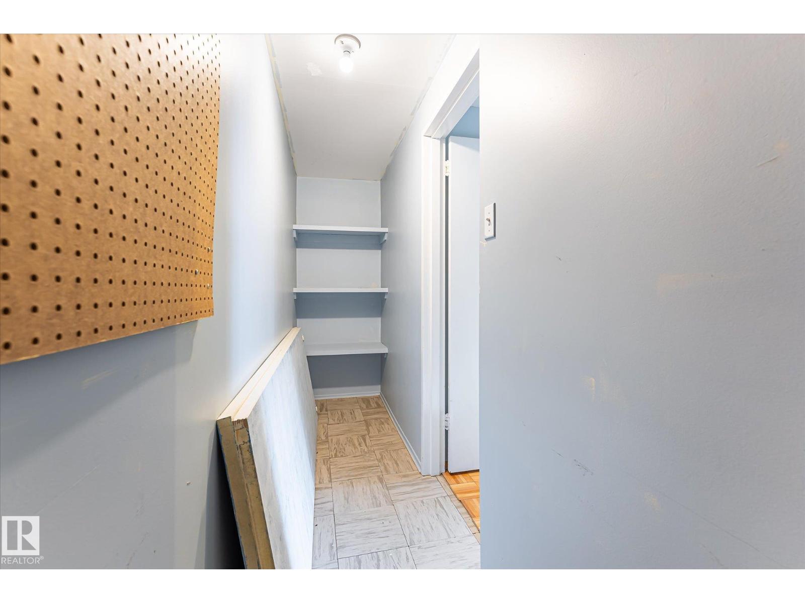 #104 7805 159 ST NW - 25
