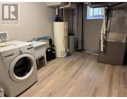 95 Melrose Avenue, Wasaga Beach, ON L9Z2T2 Photo 12