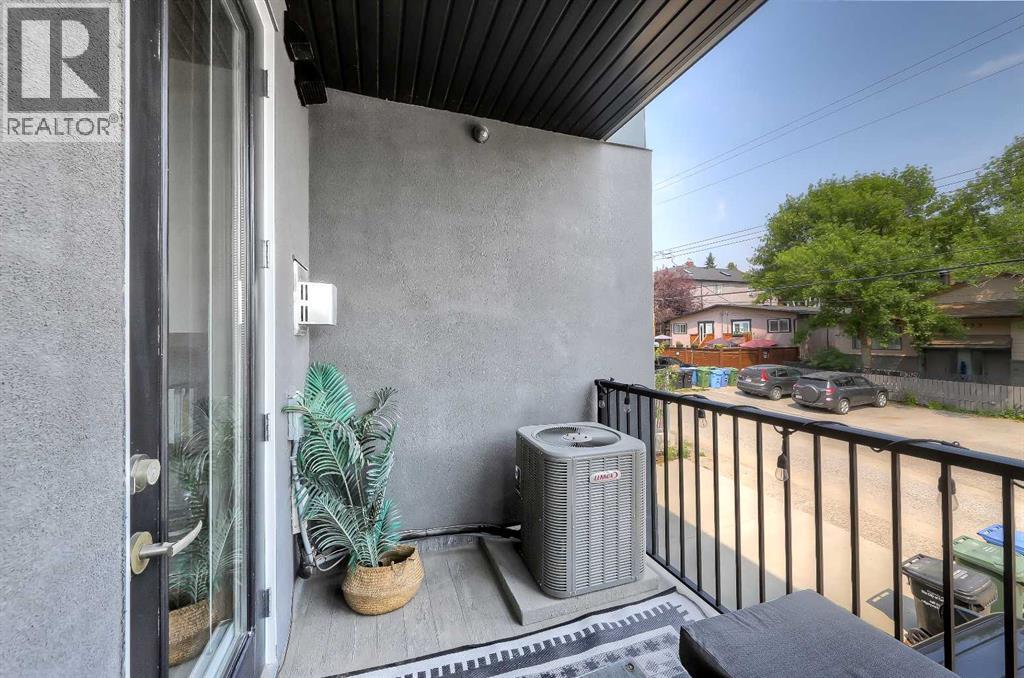 #2 1936 25A Street SW - Image 14