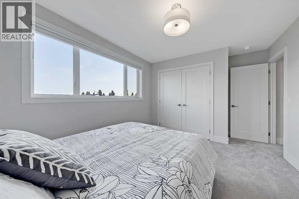 #2 1936 25A Street SW - Image 27