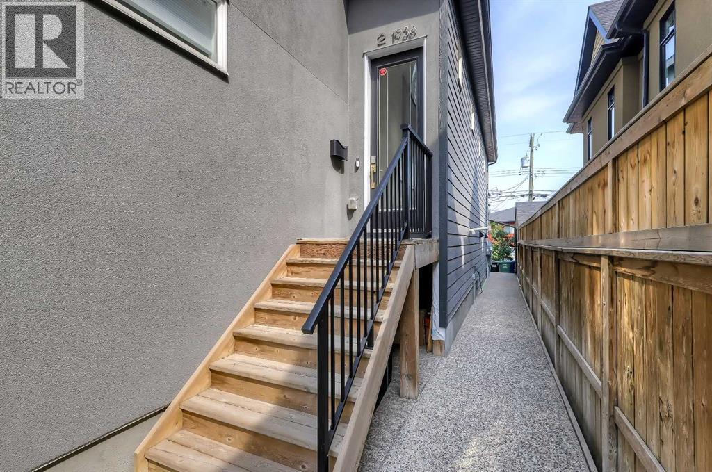#2 1936 25A Street SW - Image 29