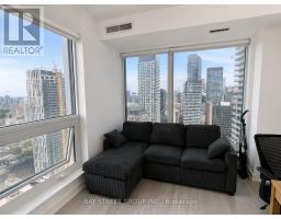 4009 - 8 Wellesley Street W, Toronto, ON M4Y0J5 Photo 9