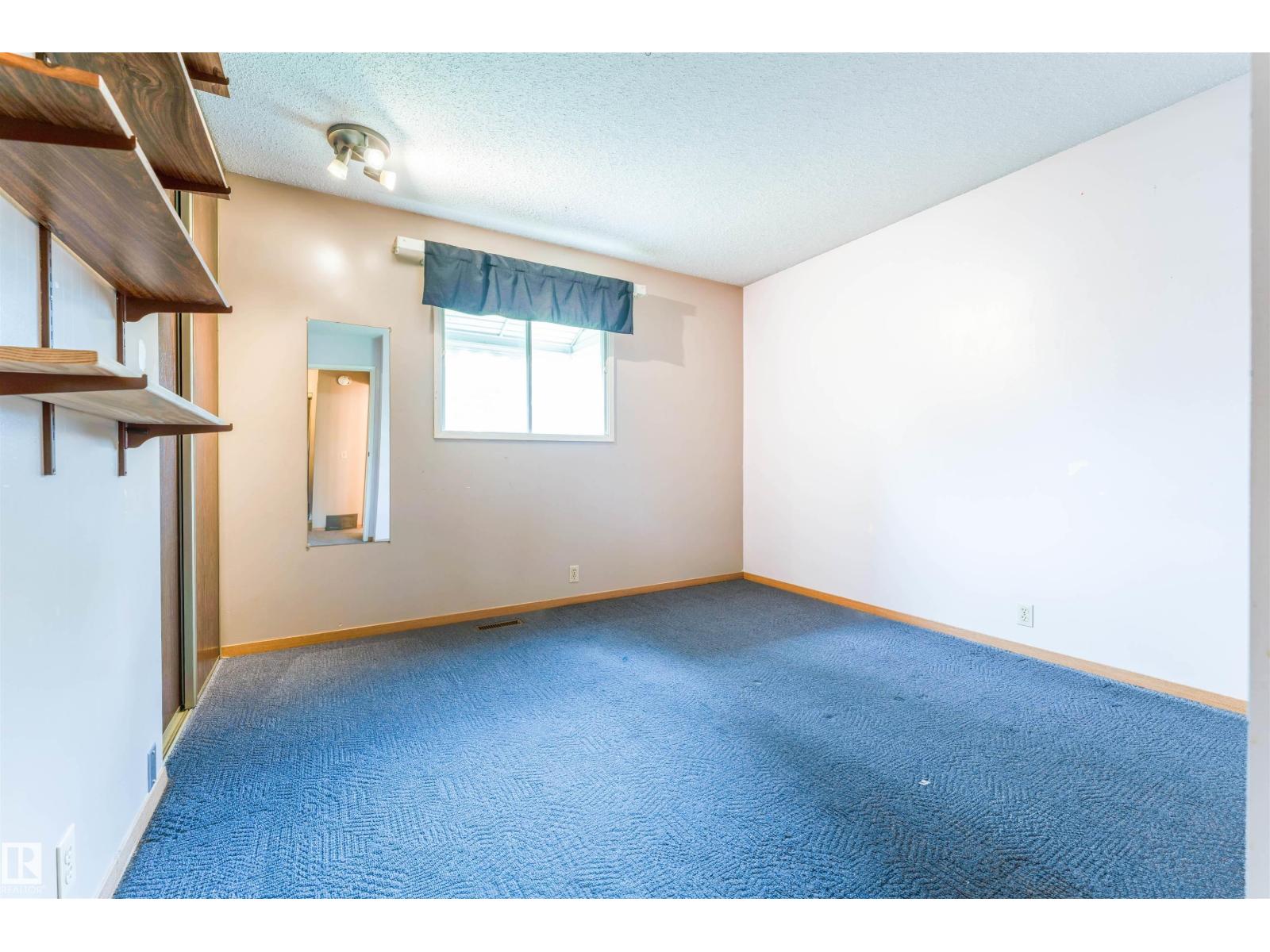 9245 54 ST NW - Image 21