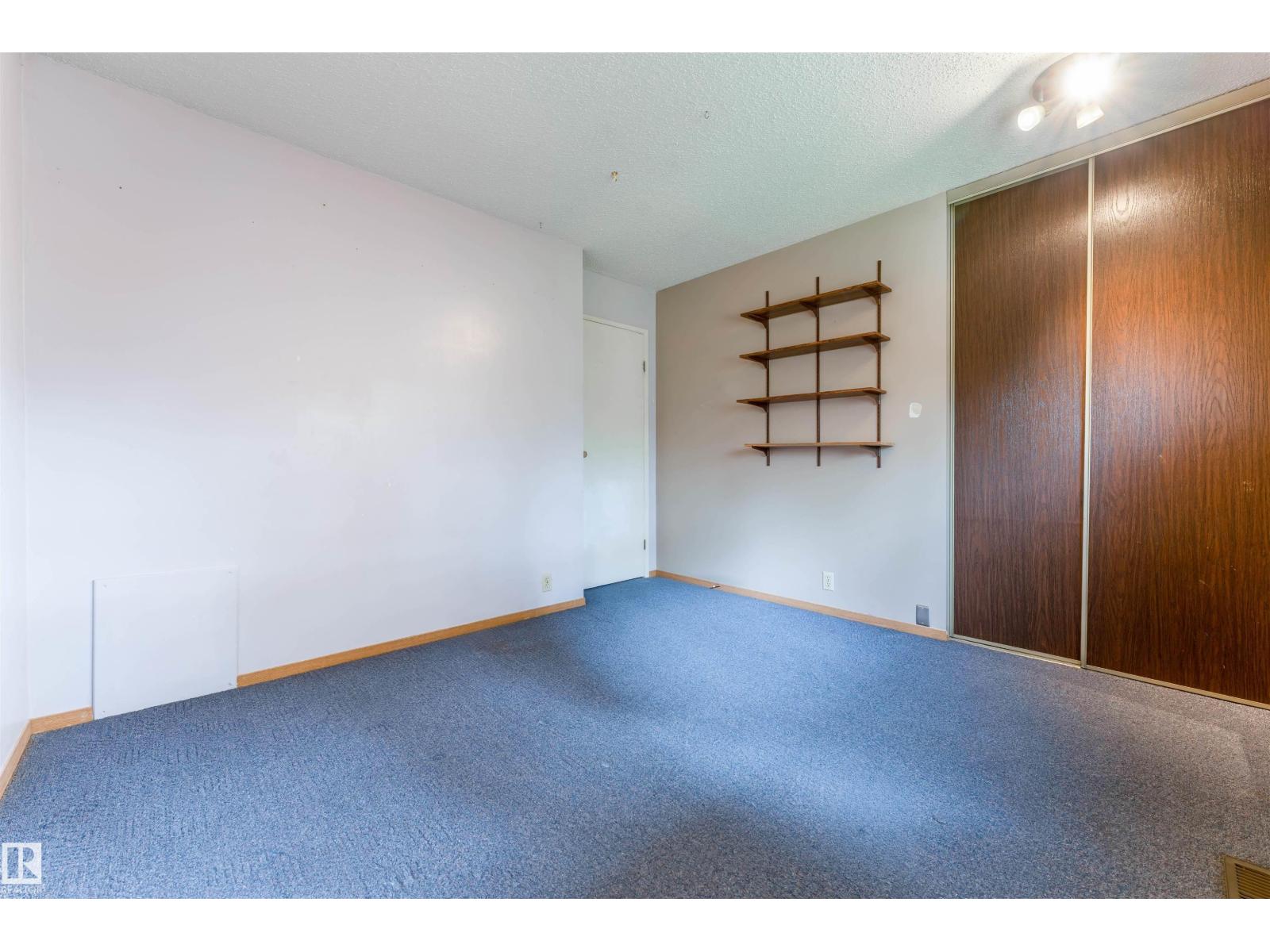 9245 54 ST NW - Image 23