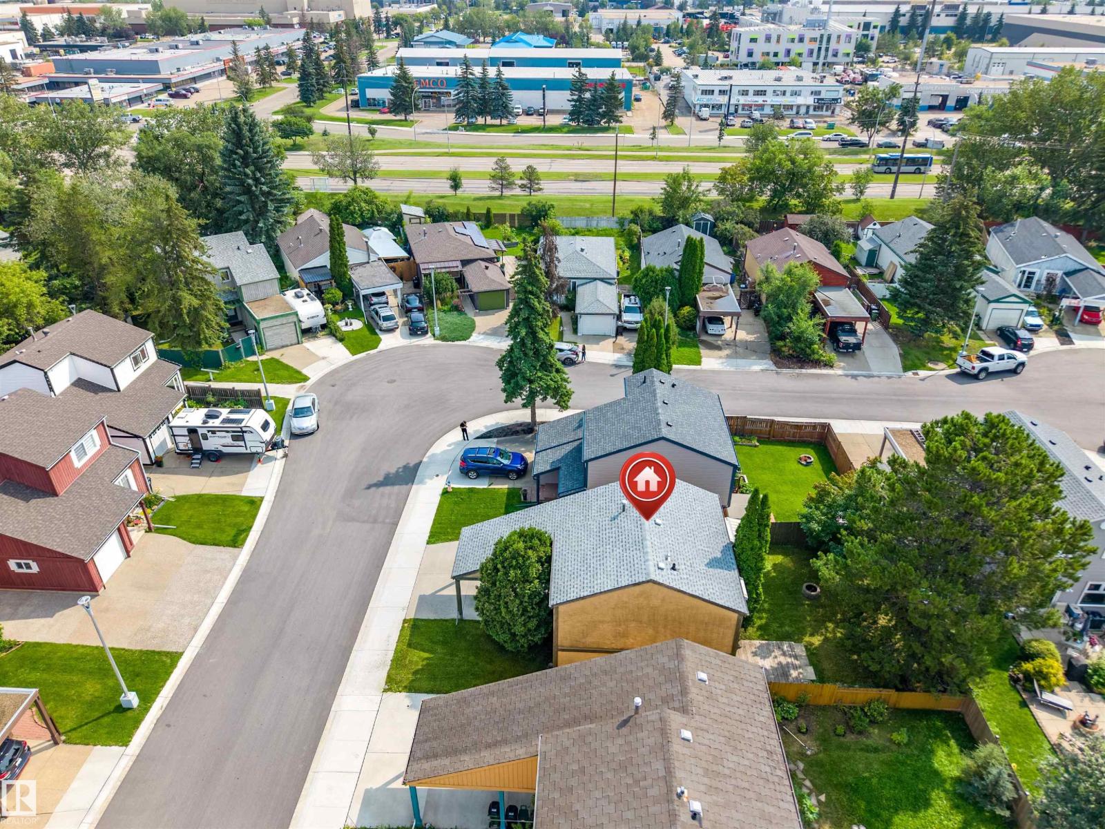 9245 54 ST NW - 49