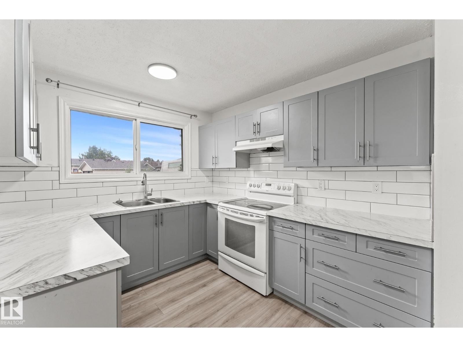 363 KNOTTWOOD RD NW - 17