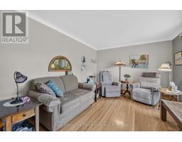 Bedroom 3 - 3 Northwood Drive, St  Catharines, ON L2M4J4 Photo 6