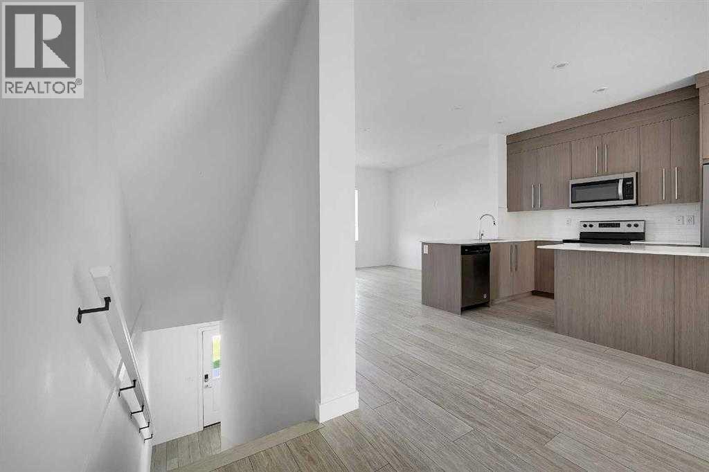 693 Savanna Boulevard NE - Image 7