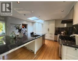 4468 Stone Crescent, West Vancouver, BC V7W1B7 Photo 6