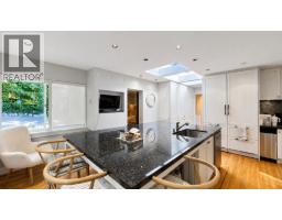 4468 Stone Crescent, West Vancouver, BC V7W1B7 Photo 8