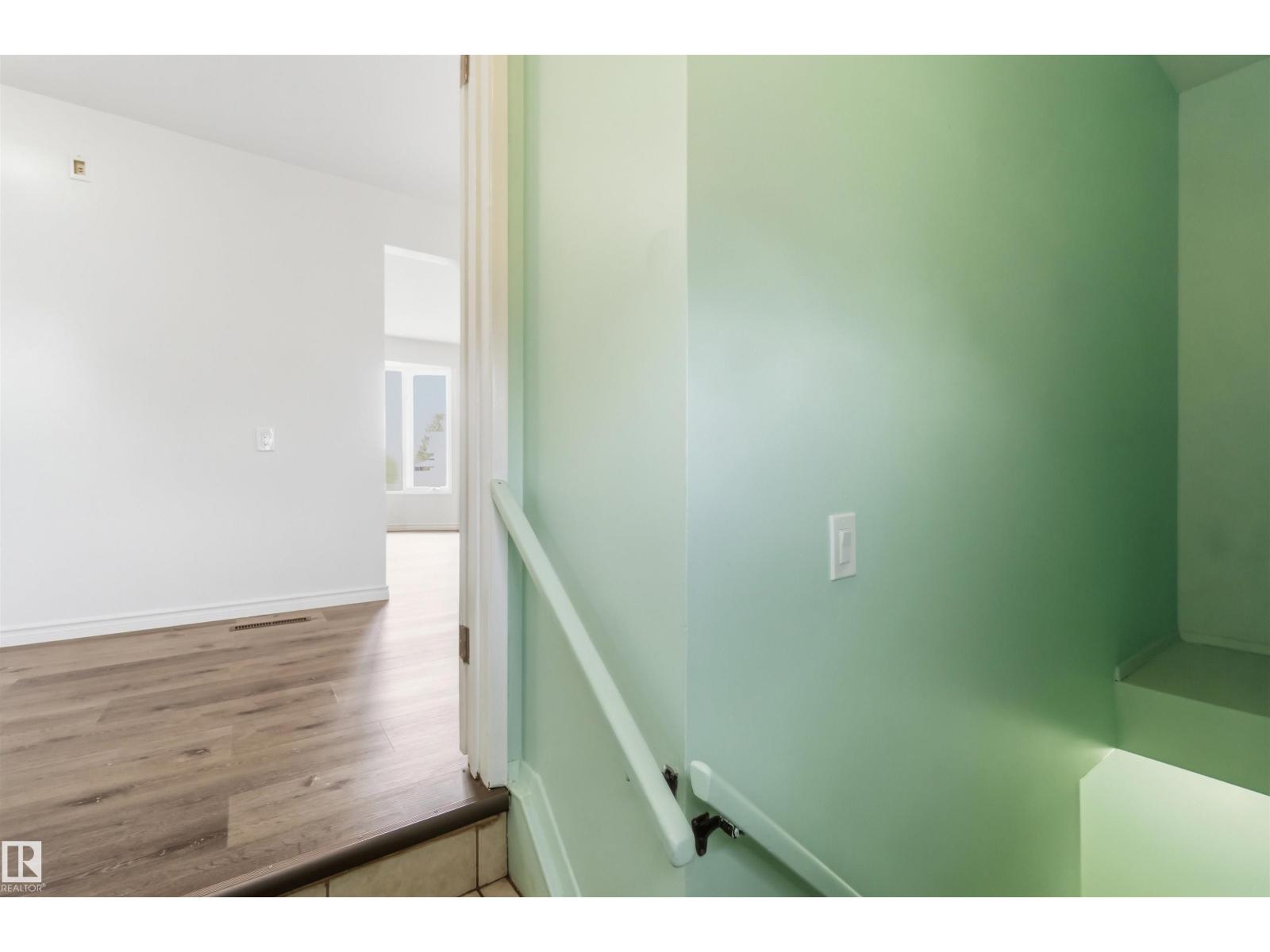 13303 58 ST NW - Image 35