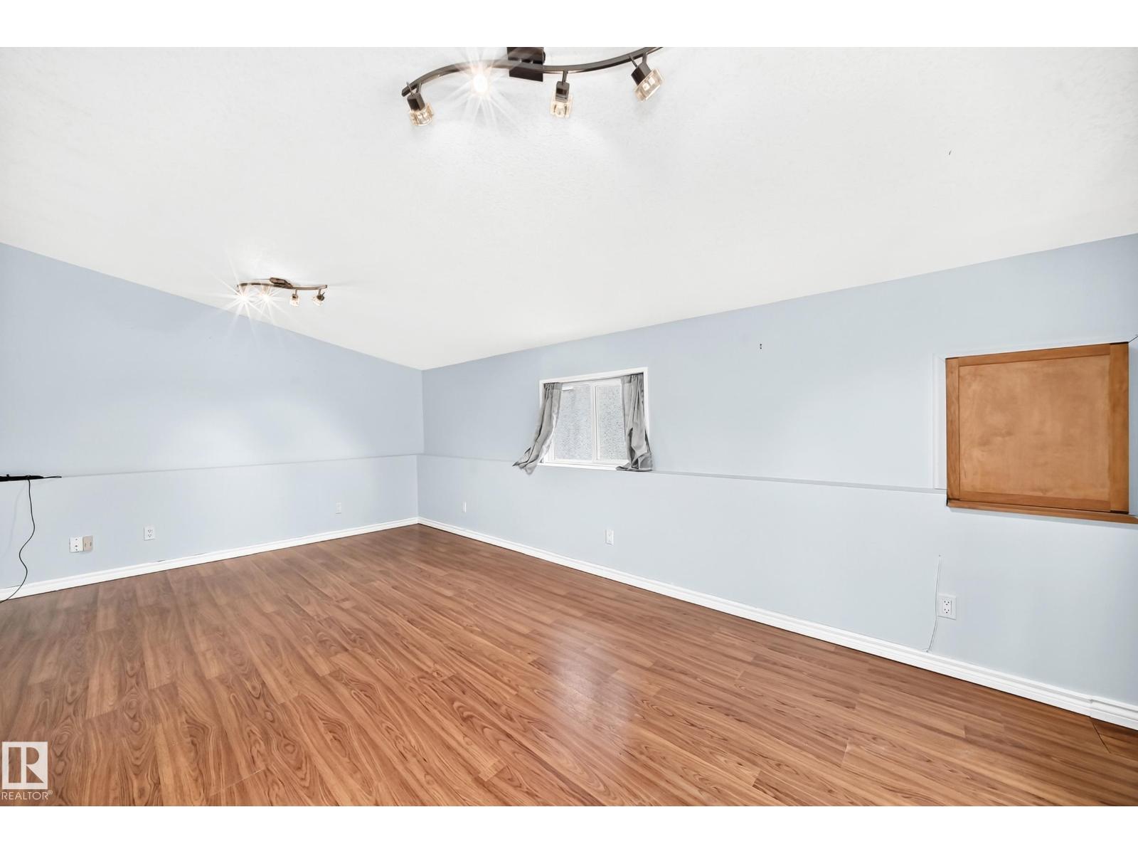 13923 70 ST NW - Image 15