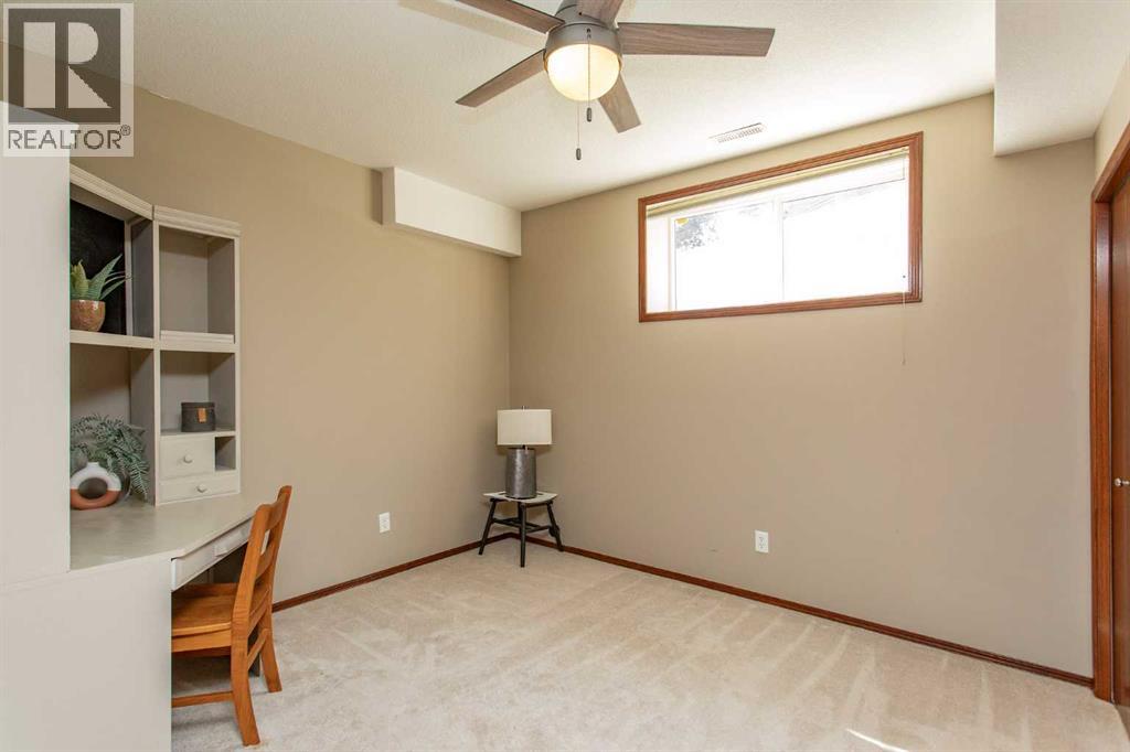 715 700 Ramage Close - Image 34