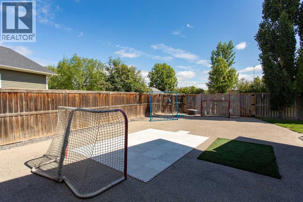 715 700 Ramage Close - Image 44