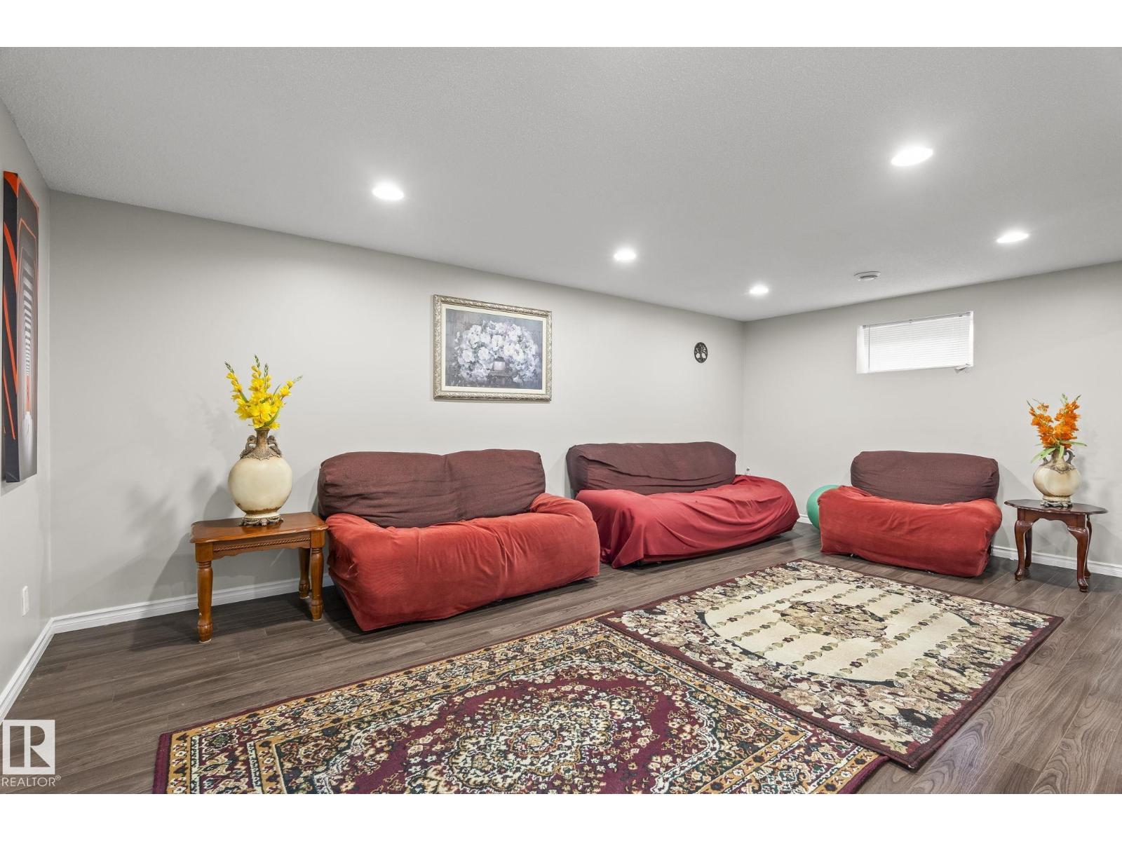 3403 23 NW - Photo 35