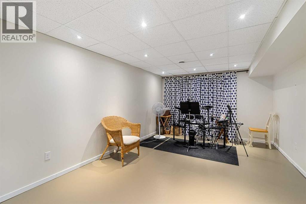 #81 251 90 Avenue SE - 13