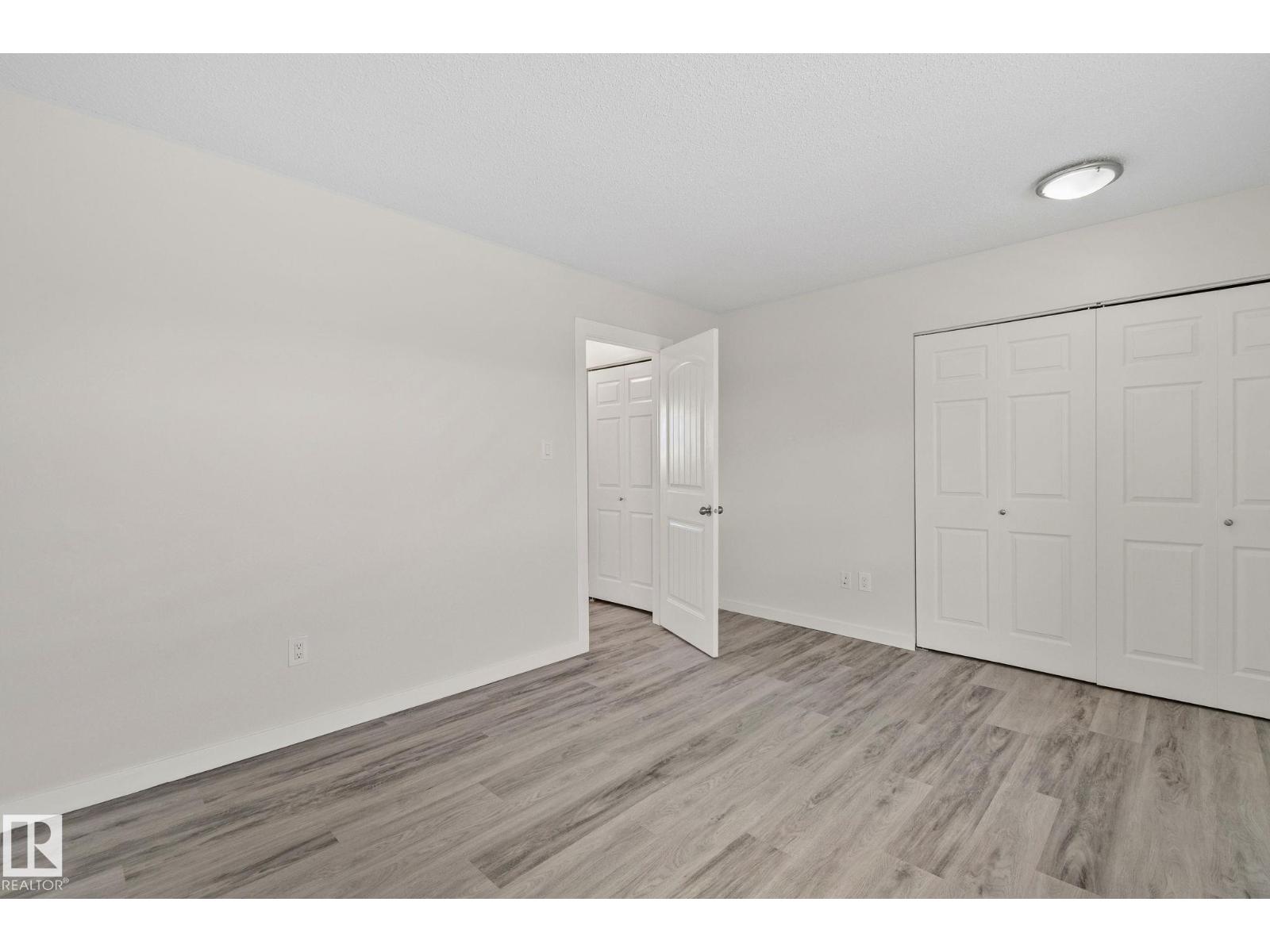 16525 100 ST NW - 15