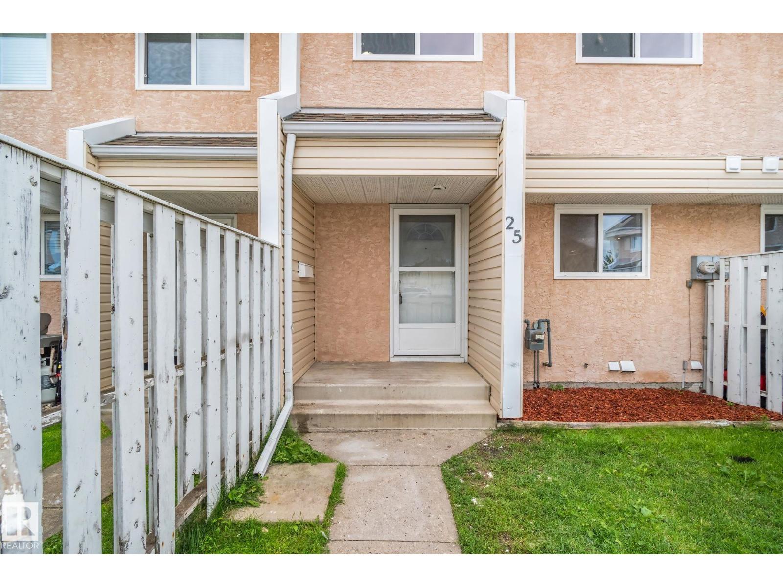 16525 100 ST NW - 1