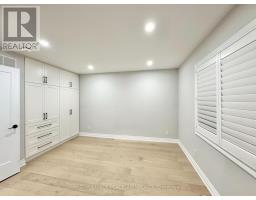 47 Chamberlain Avenue, Toronto, ON M6E4J9 Photo 13