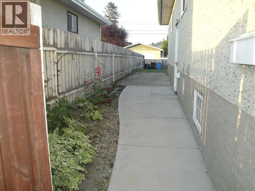 31 Huntford Road NE - 2