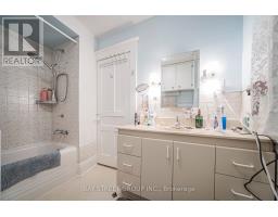 7 Pavillion Street, Markham, ON L3R1N8 Photo 17