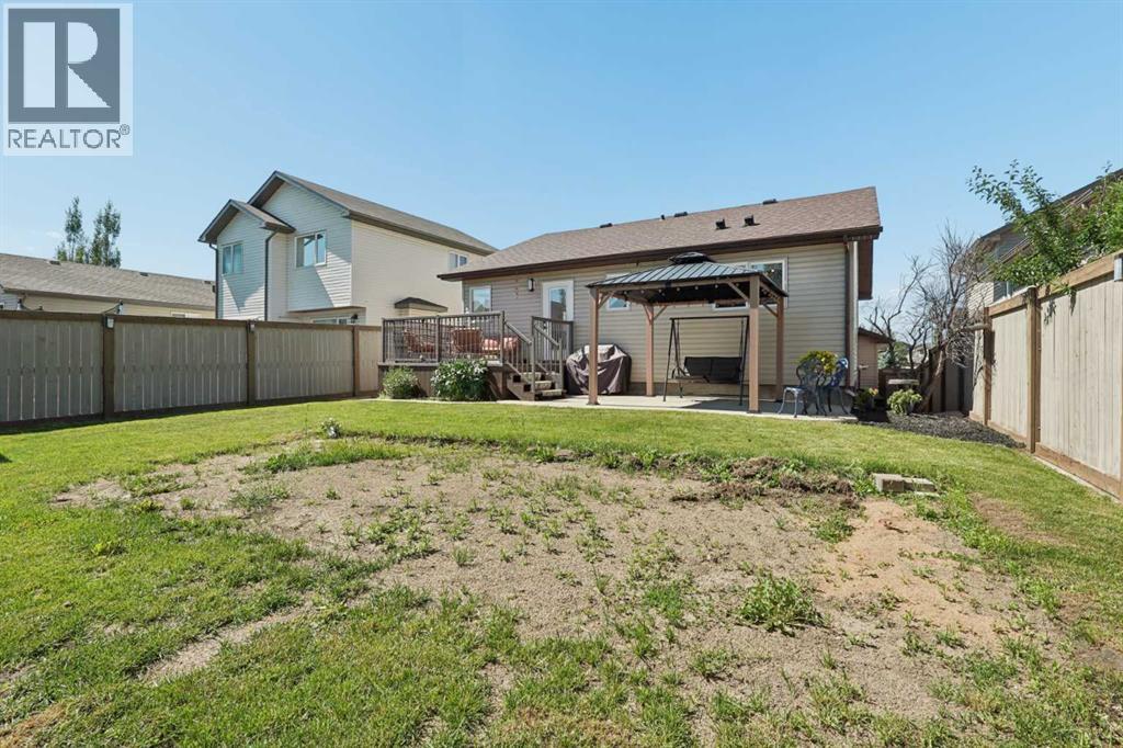 27 Firelight Way West - Photo 36