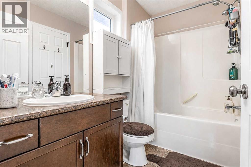 312 17 Street East - Photo 26