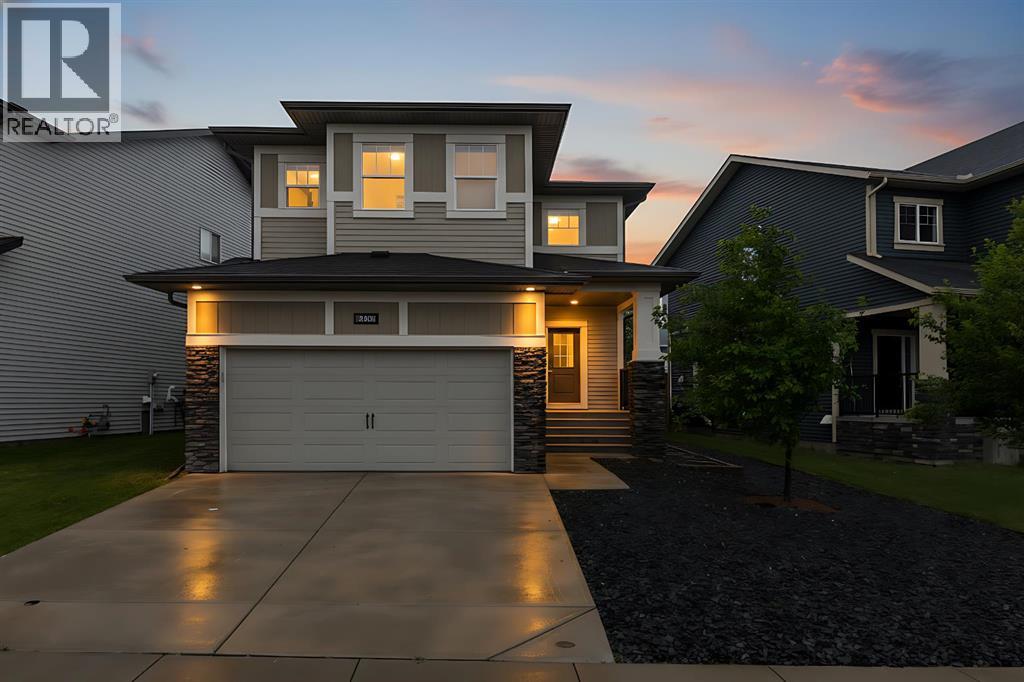 262 Hillcrest Heights SW, Airdrie — photo 3