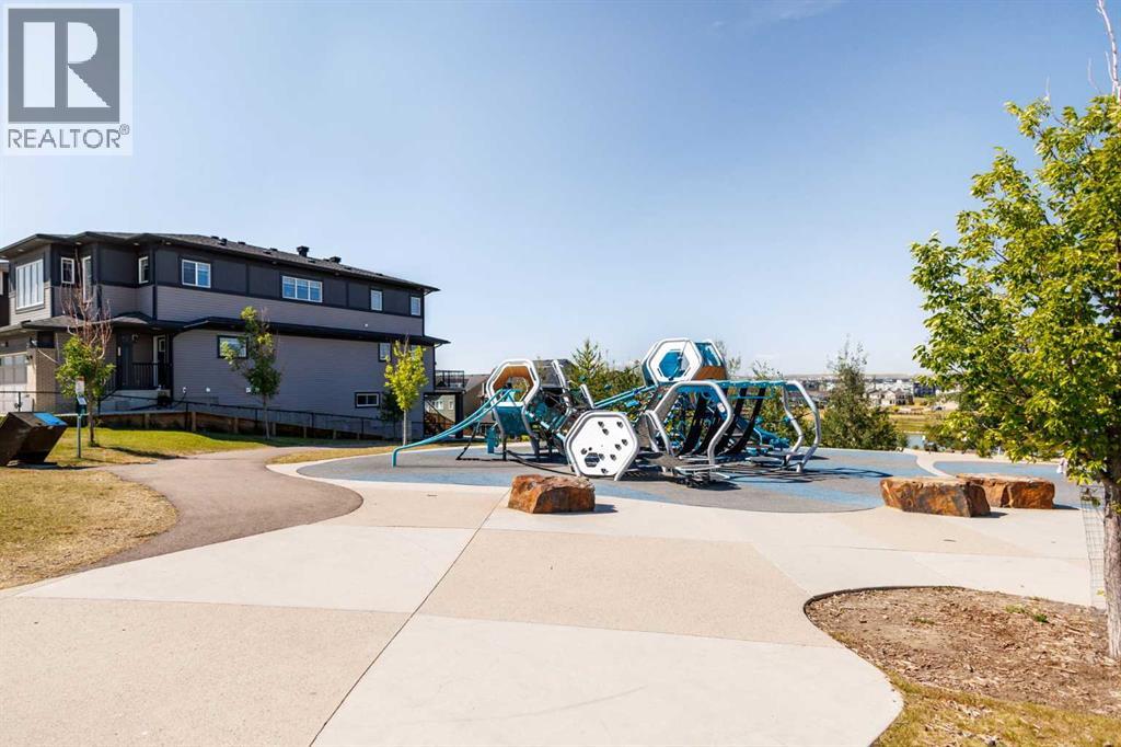 251 Lucas Boulevard NW - 35