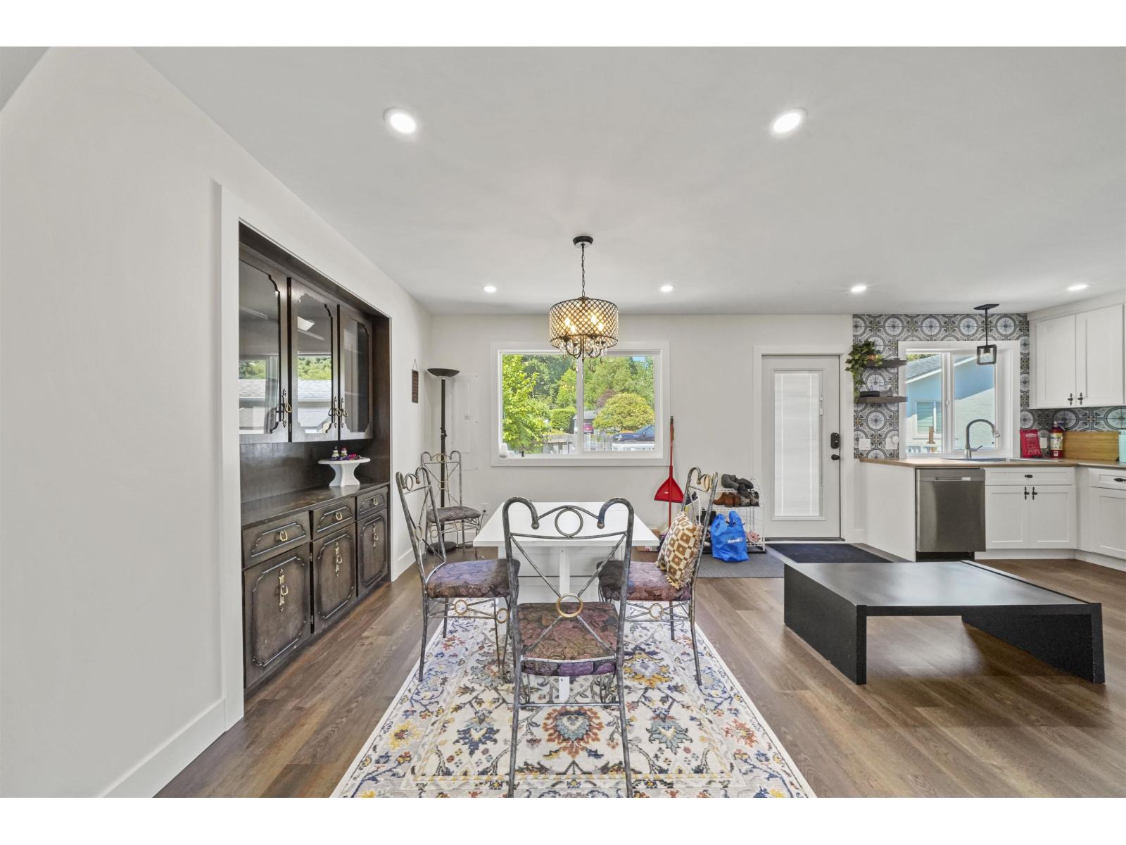 4 Bed, 3 Bath House for Sale in Mission – 34941 DOUGLAS AVENUE, Mission – MLS# R3152650 - Image 20