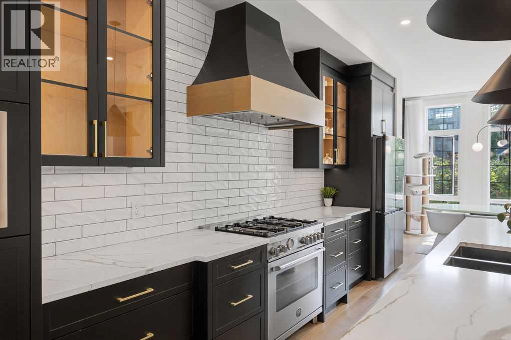 136 10 Avenue NW - Image 7