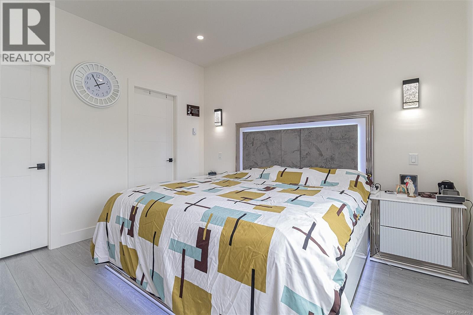 83 Crease Ave - Image 14