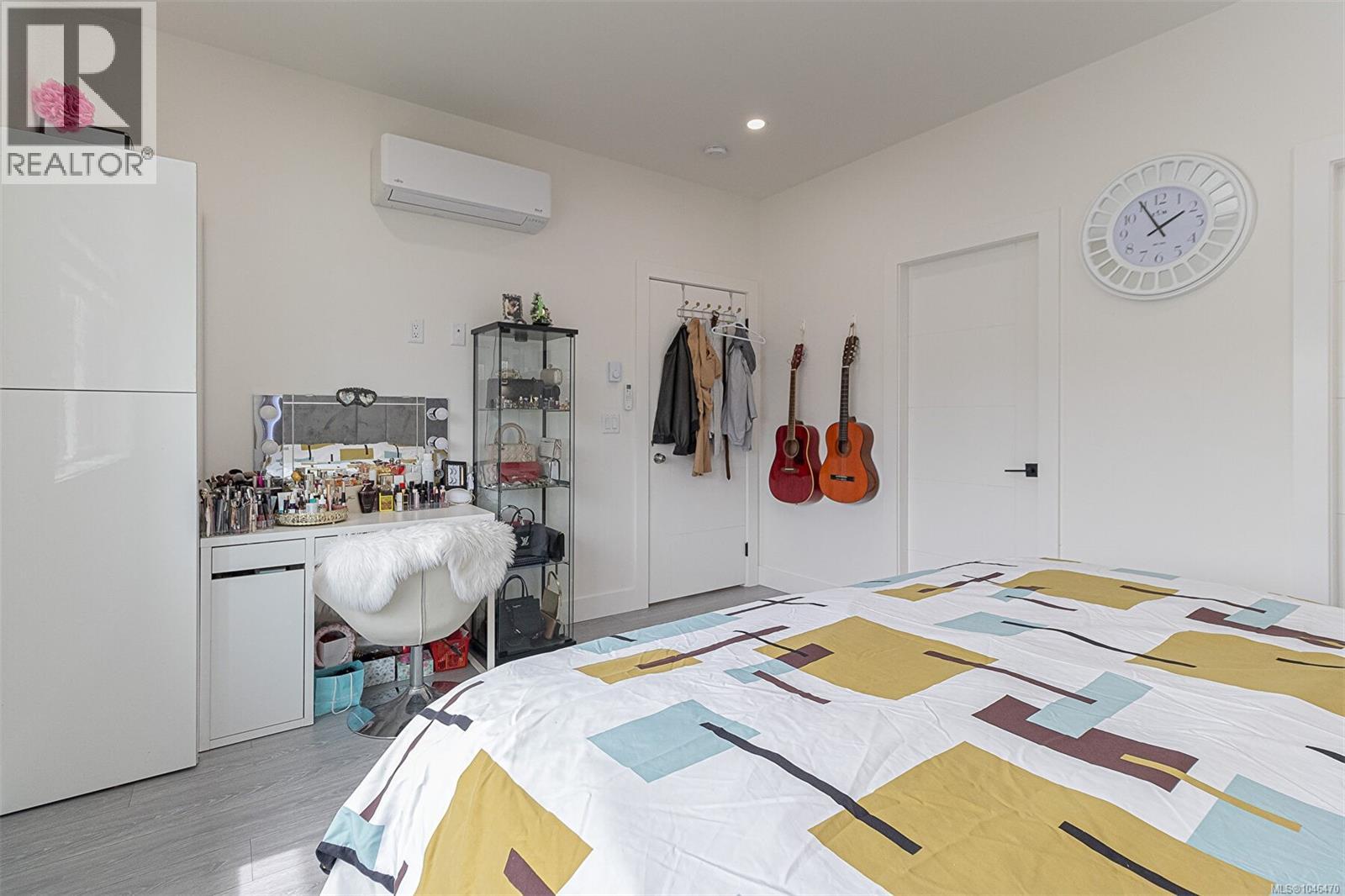 83 Crease Ave - Image 15