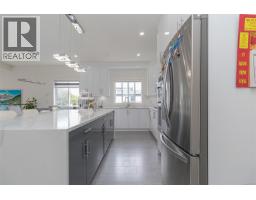 Bathroom - 83 Crease Ave, Saanich, BC V8Z1S6 Photo 10
