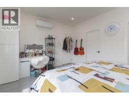 Bedroom - 83 Crease Ave, Saanich, BC V8Z1S6 Photo 15