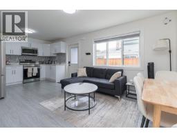 83 Crease Ave, Saanich, BC V8Z1S6 Photo 25