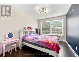 374 Salerno Street, Oshawa, ON L1J6W3 Photo 17