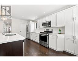 374 Salerno Street, Oshawa, ON L1J6W3 Photo 12
